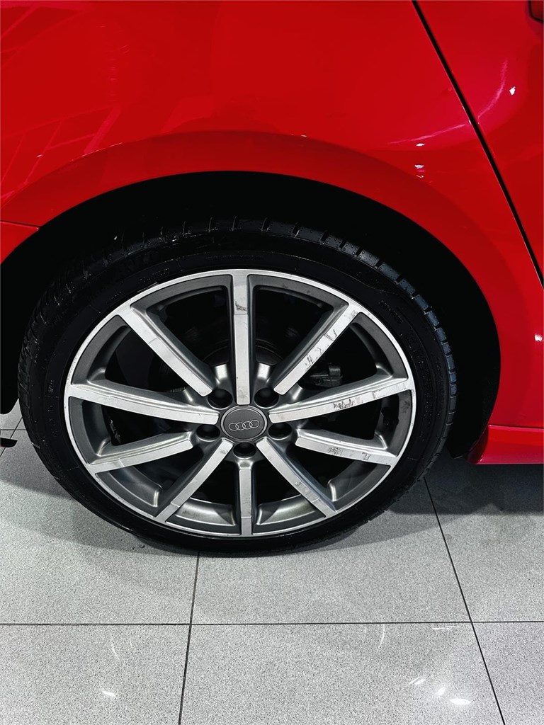 Foto 11 AUDI A3 SLINE