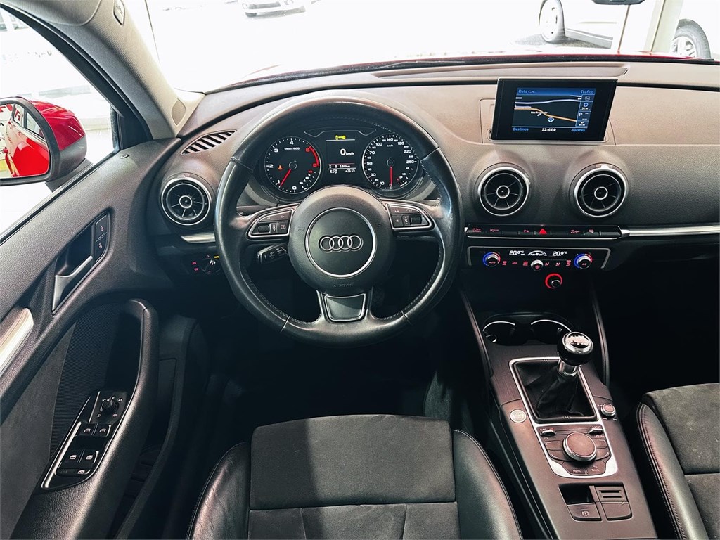 Foto 26 AUDI A3 SLINE