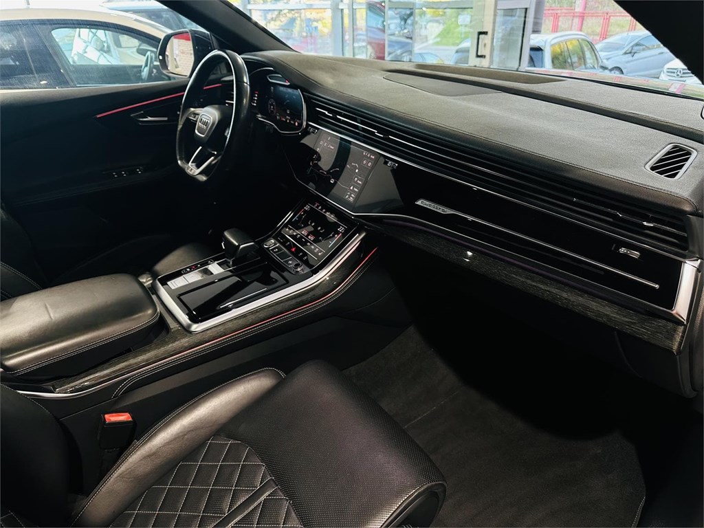 Foto 18 AUDI Q8 5O TDI QUATTRO SLINE