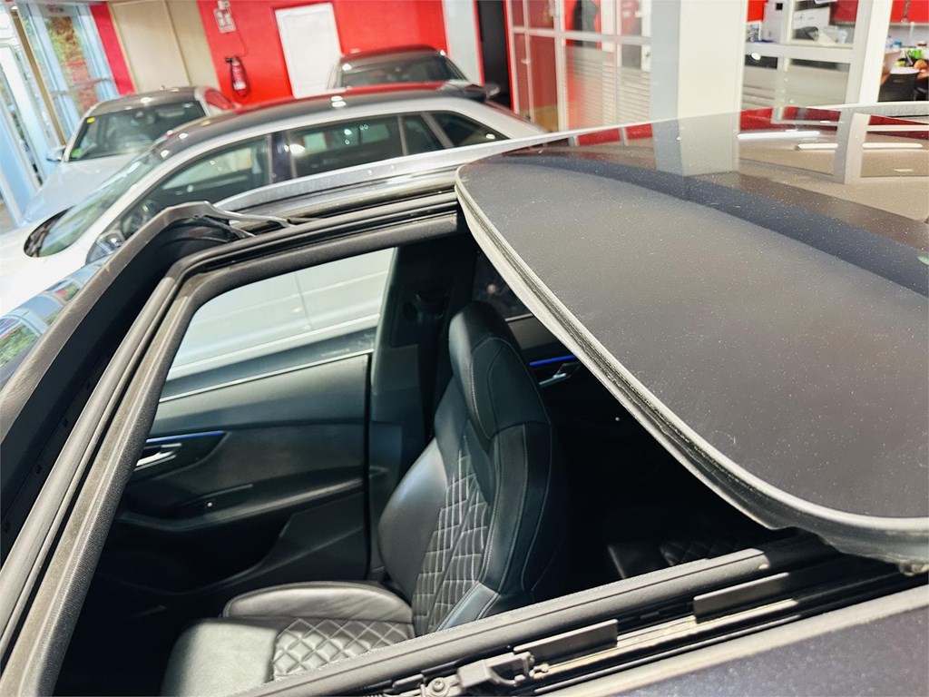 Foto 55 AUDI Q8 5O TDI QUATTRO SLINE