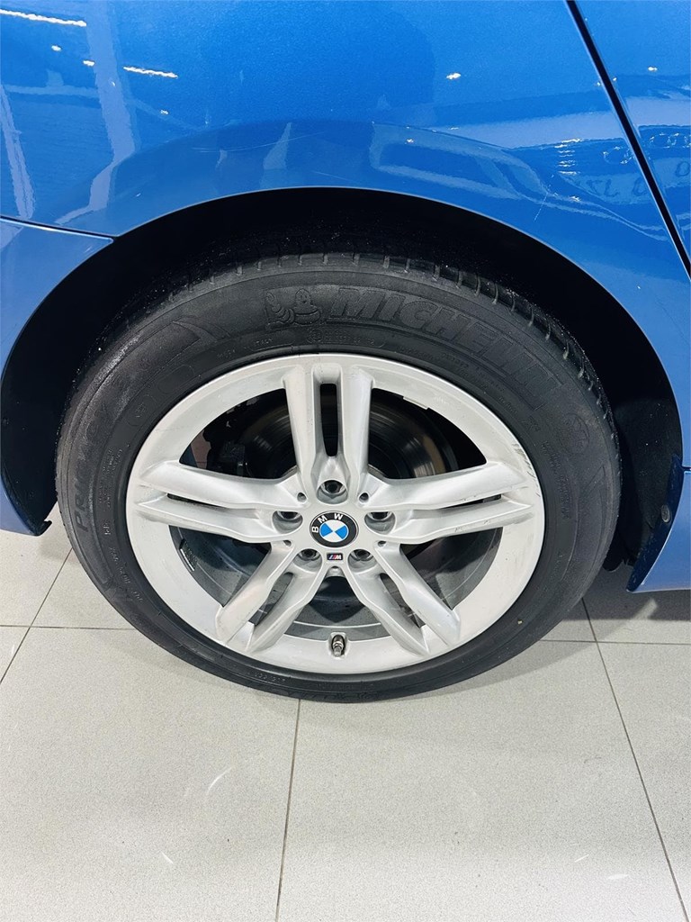 Foto 12 BMW 216i ACTIVE TOURER M SPORT