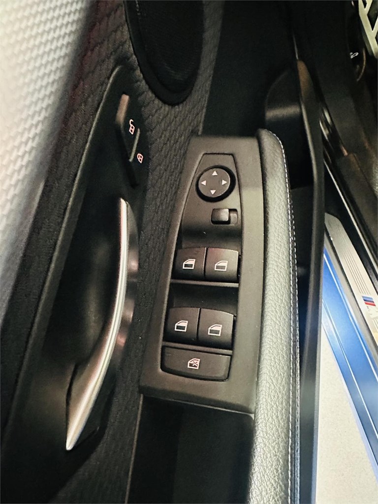 Foto 29 BMW 216i ACTIVE TOURER M SPORT
