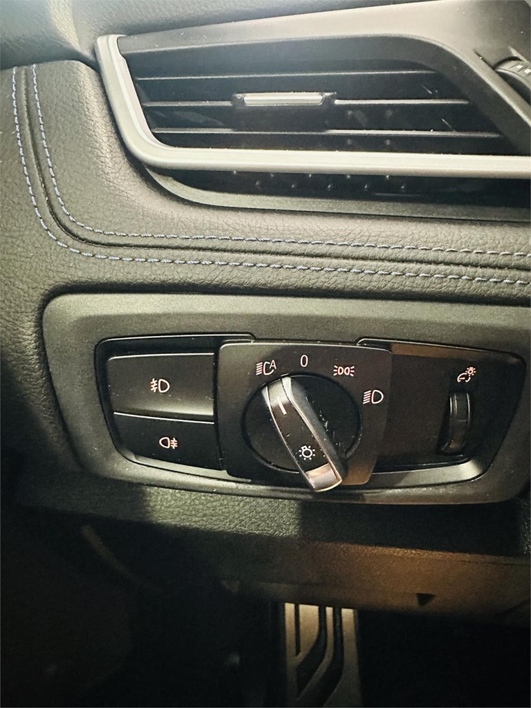Foto 35 BMW 216i ACTIVE TOURER M SPORT