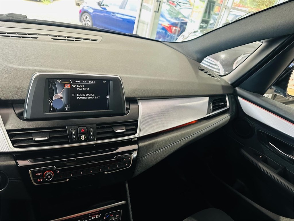 Foto 45 BMW 216i ACTIVE TOURER M SPORT