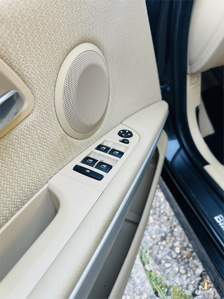 Foto 13 BMW 320D