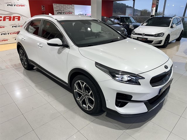 KIA XCEDD