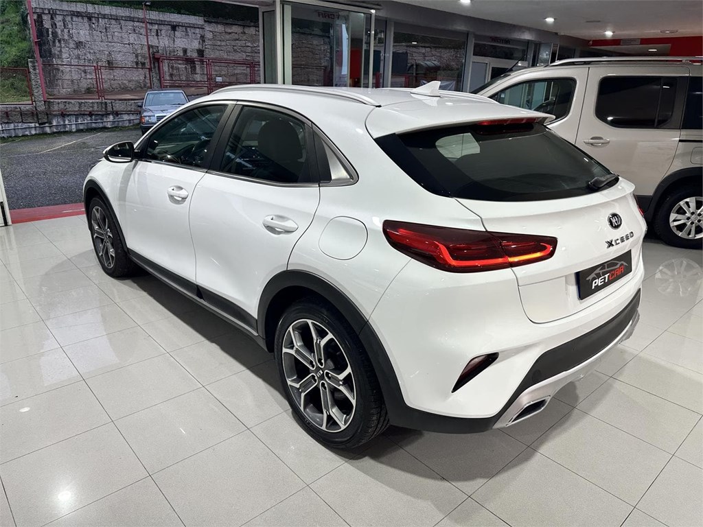 Foto 5 KIA XCEDD