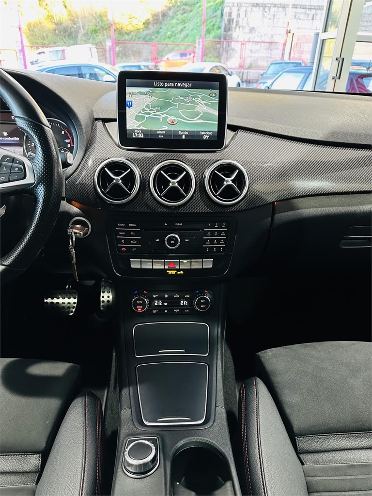 Foto 29 MERCEDES B200 CDI AMG LINE