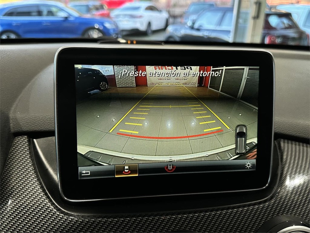 Foto 36 MERCEDES B200 CDI AMG LINE