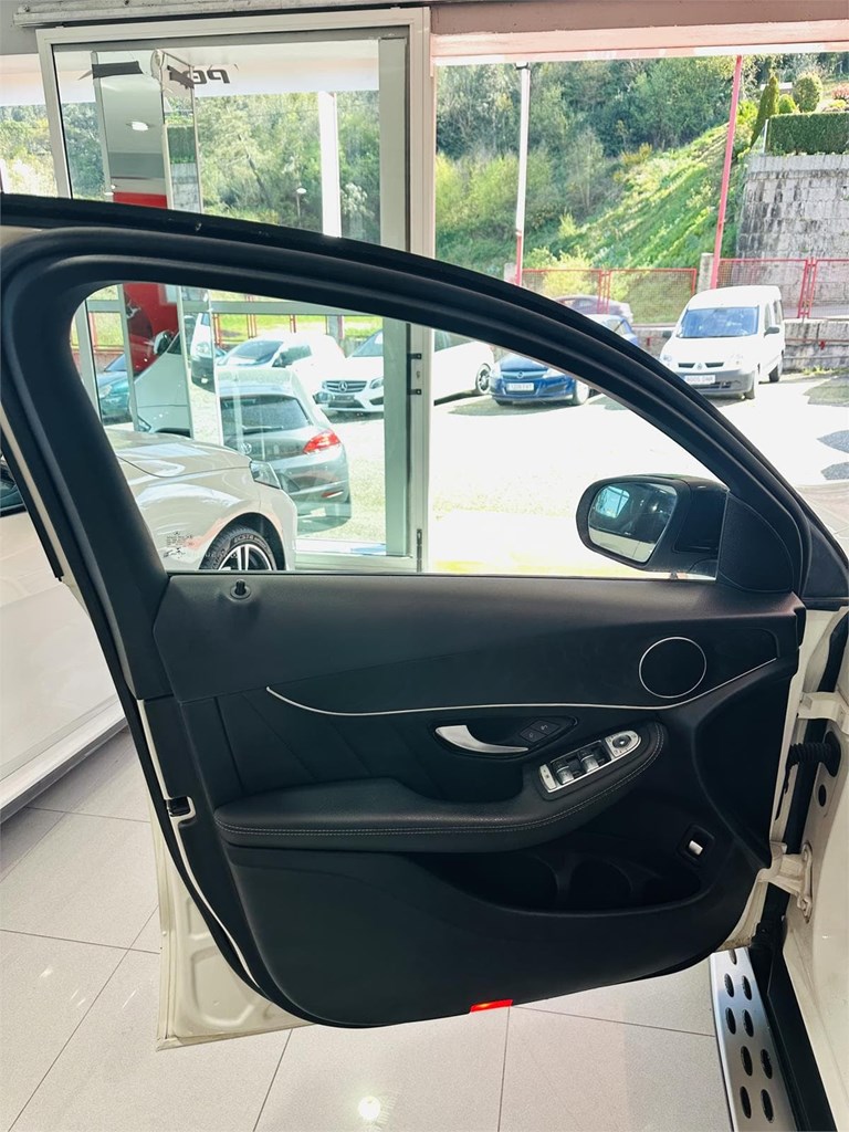 Foto 19 MERCEDES GLC COUPE 250D AMG LINE 4 MATIC