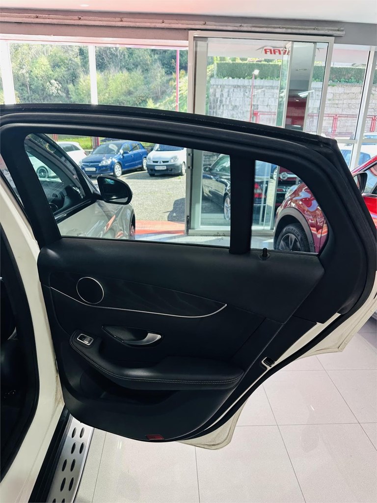 Foto 22 MERCEDES GLC COUPE 250D AMG LINE 4 MATIC