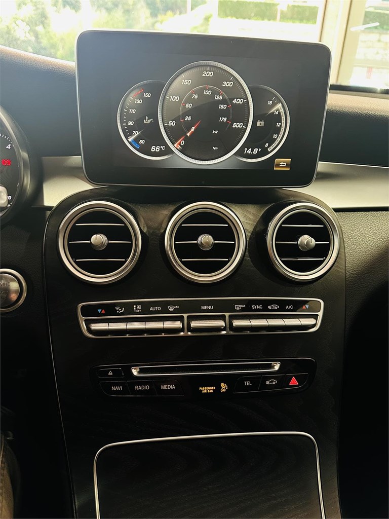 Foto 43 MERCEDES GLC COUPE 250D AMG LINE 4 MATIC