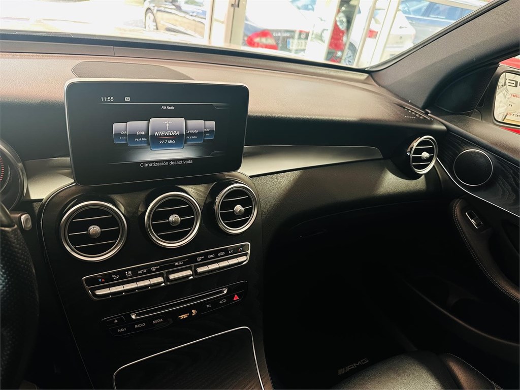 Foto 50 MERCEDES GLC COUPE 250D AMG LINE 4 MATIC