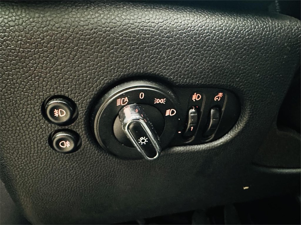 Foto 11 MINI COOPER 5 PUERTAS