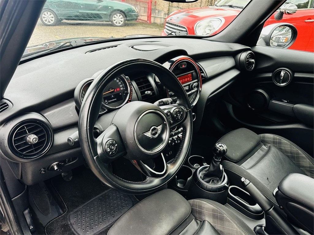 Foto 9 MINI COOPER 5 PUERTAS