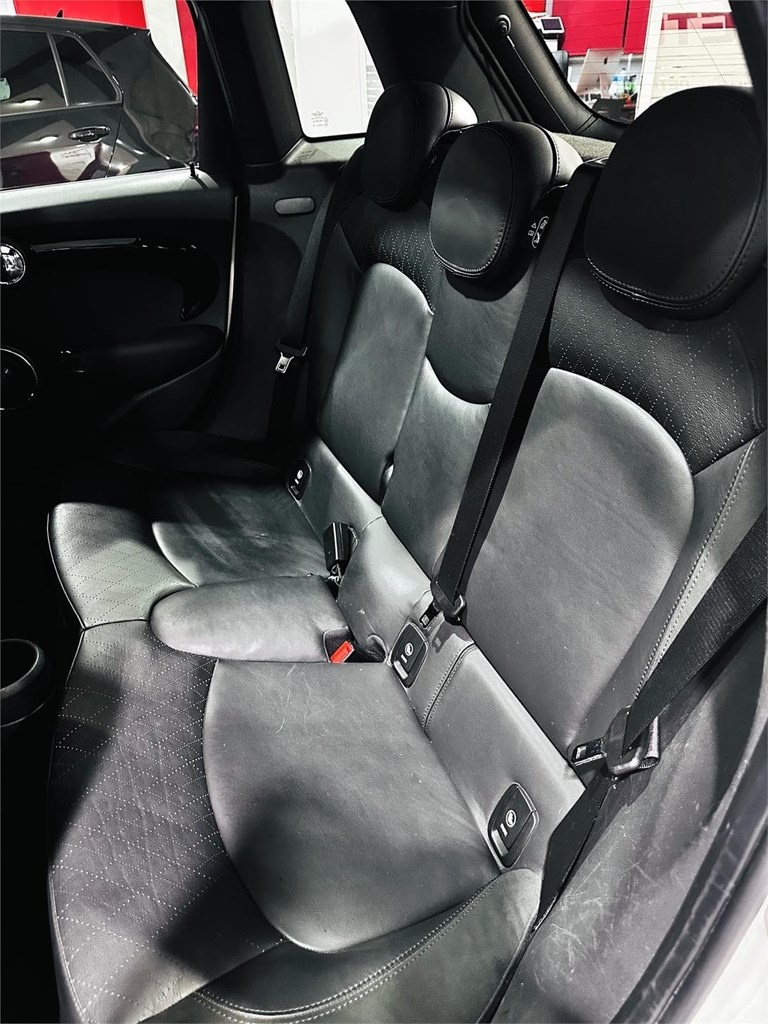 Foto 16 MINI COOPER 5P