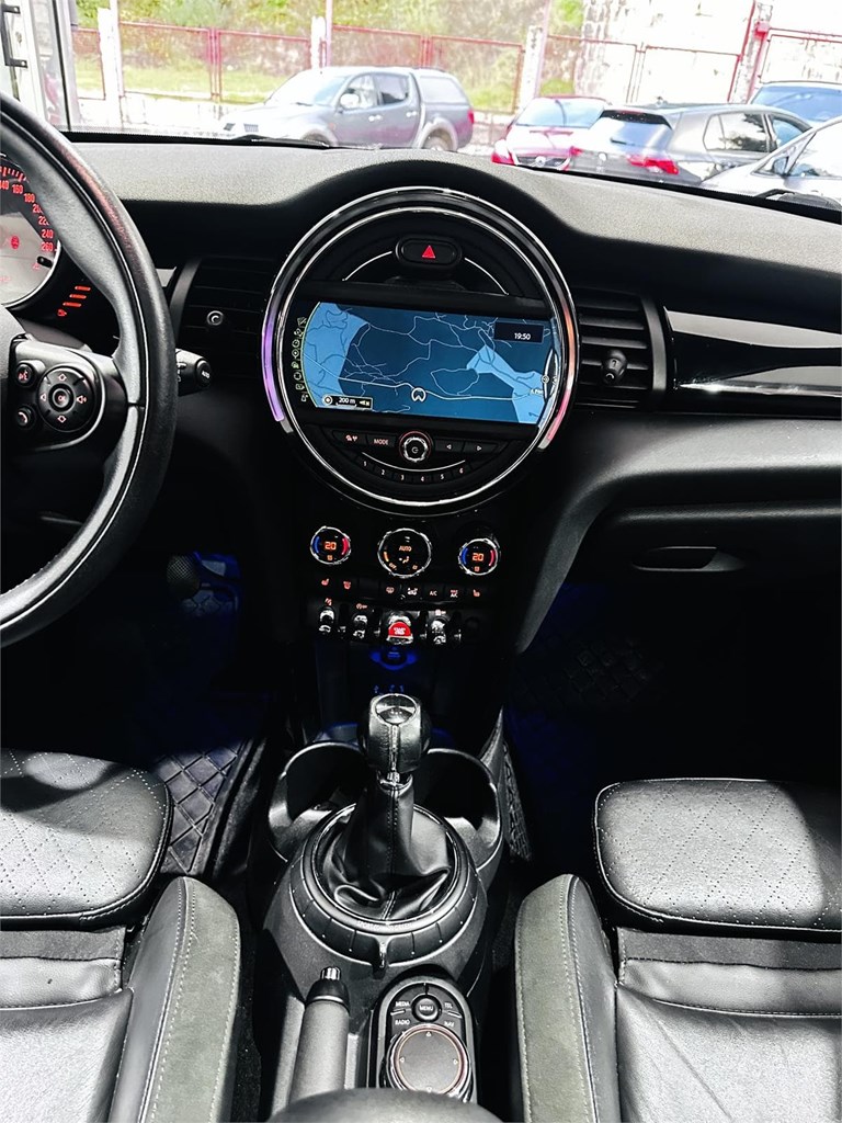 Foto 22 MINI COOPER 5P