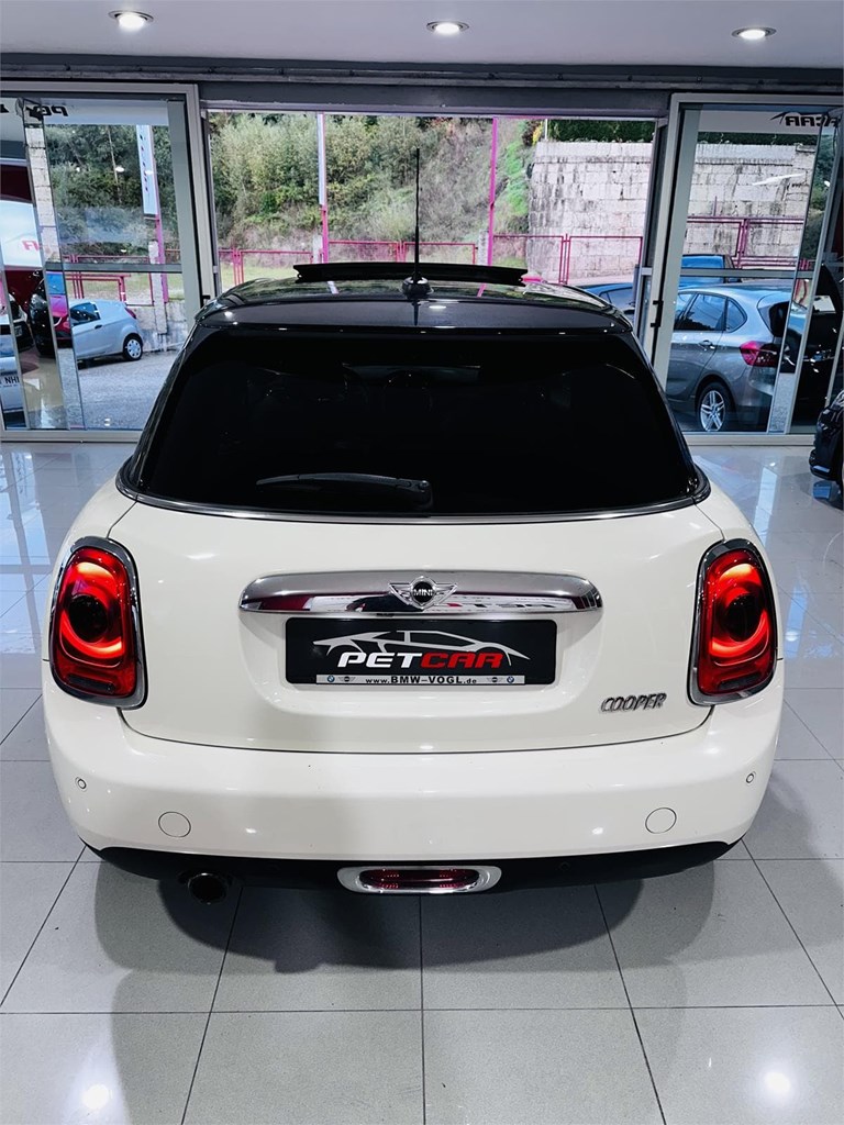 Foto 4 MINI COOPER 5P