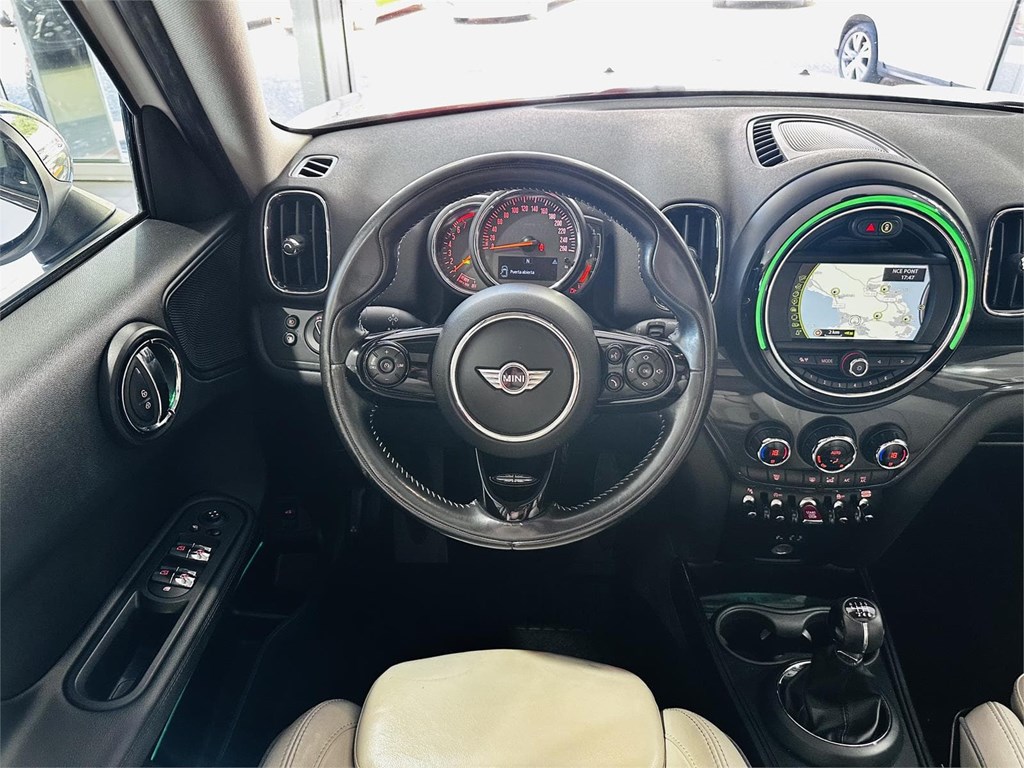 Foto 26 MINI COUNTRYMAN COOPER