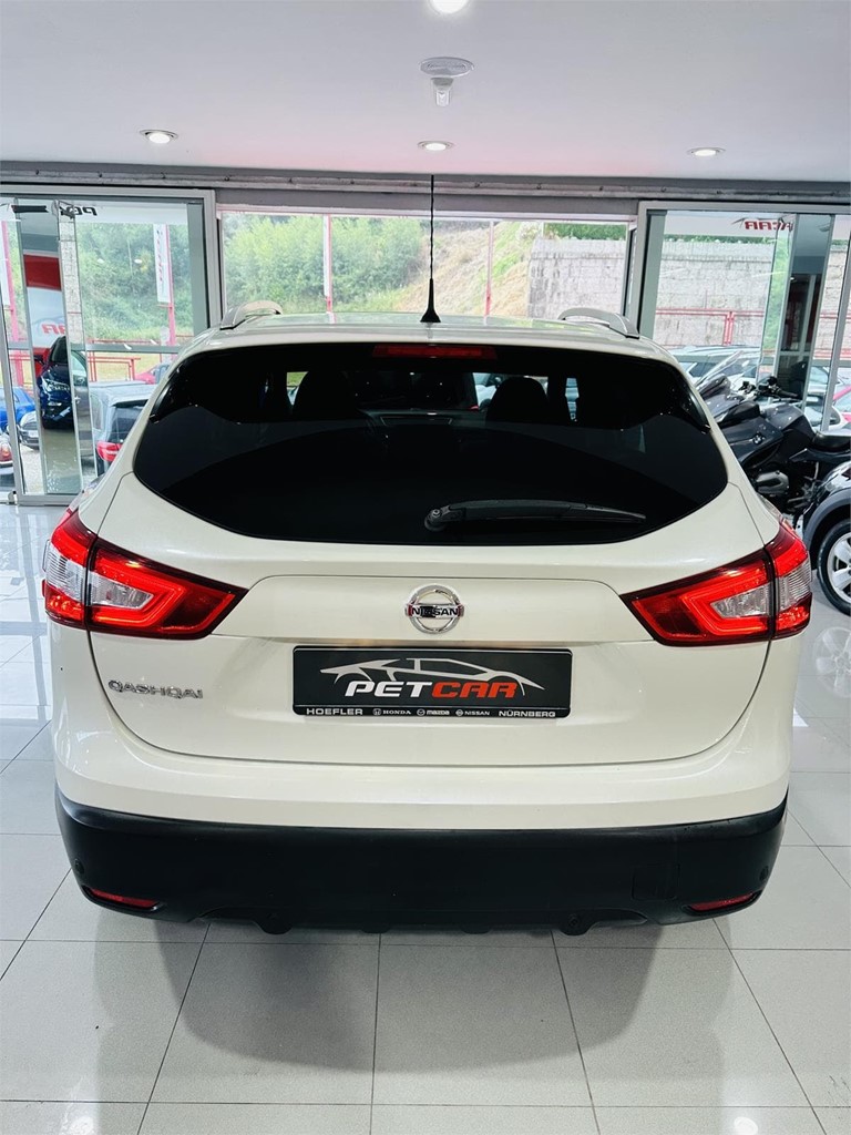 Foto 4 NISSAN QASHQAI