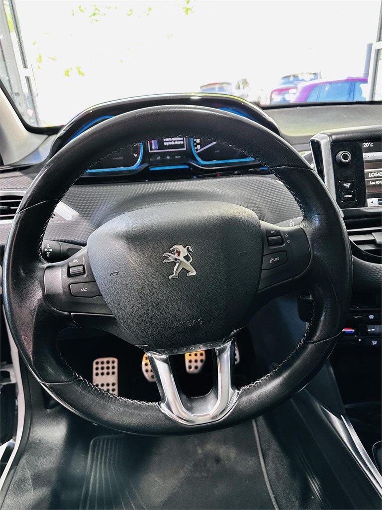 Foto 27 PEUGEOT 2008