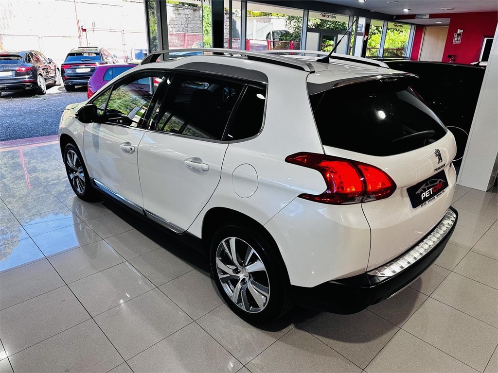 Foto 5 PEUGEOT 2008