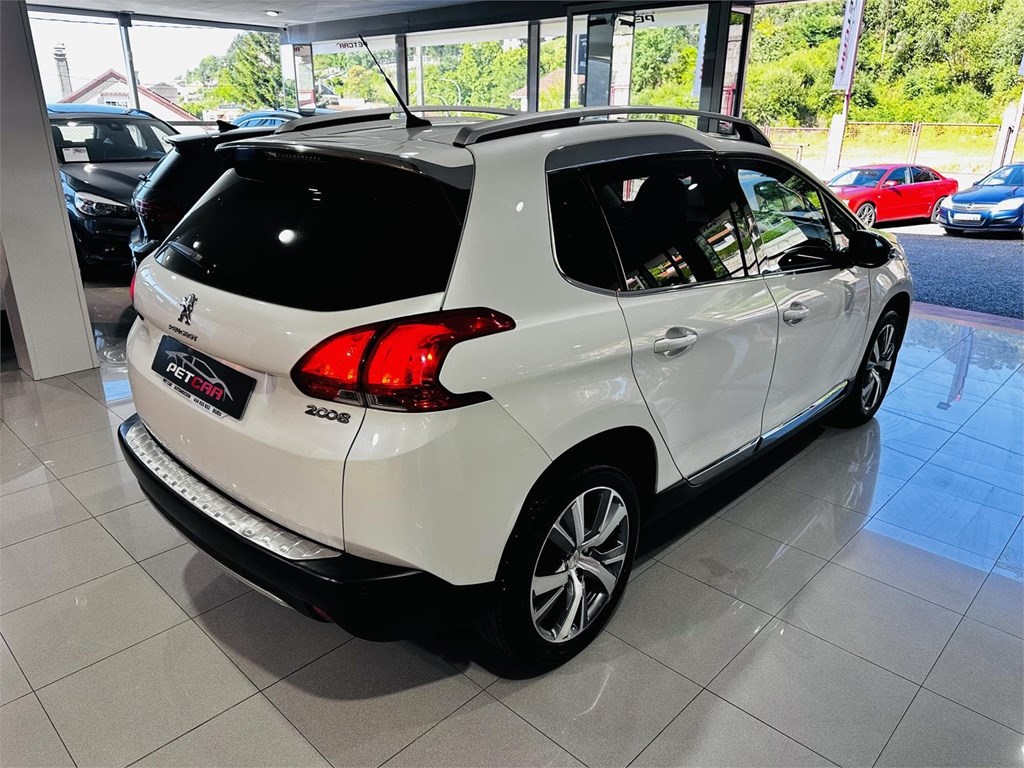 Foto 6 PEUGEOT 2008