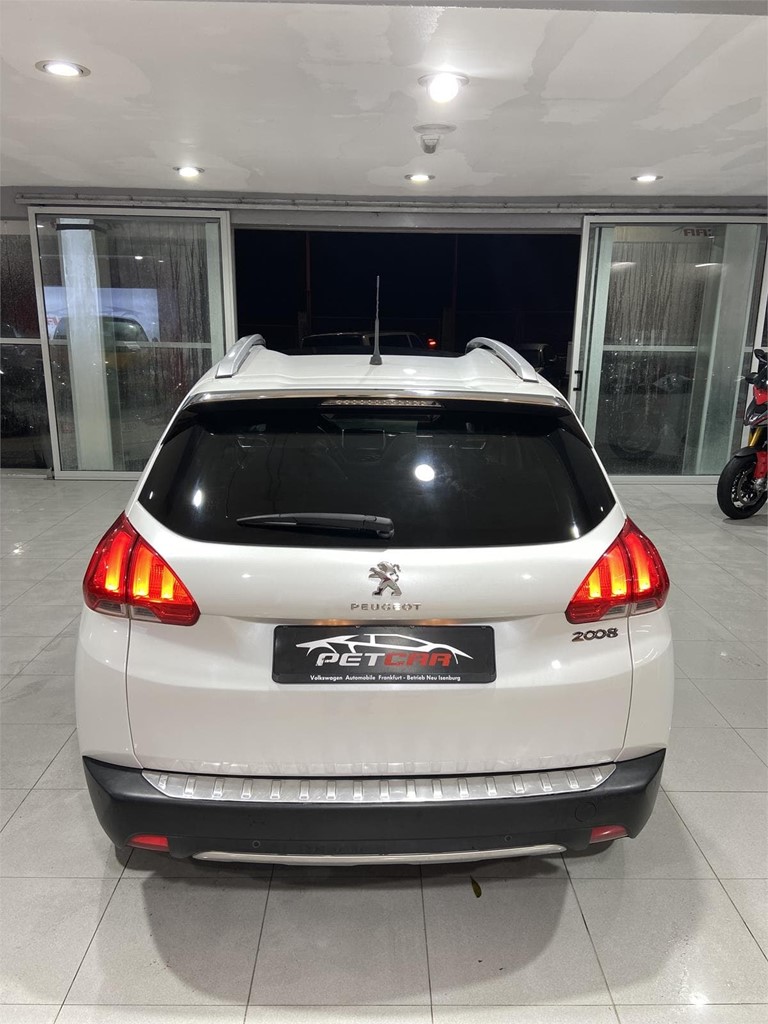 Foto 4 PEUGEOT 2008