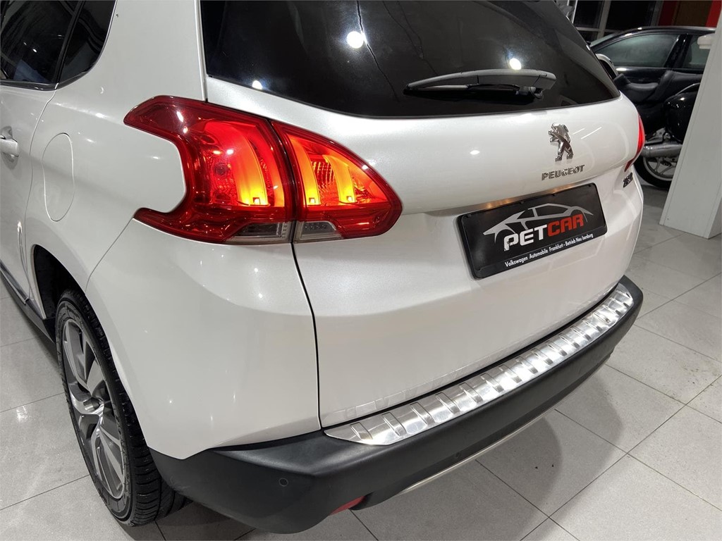 Foto 9 PEUGEOT 2008