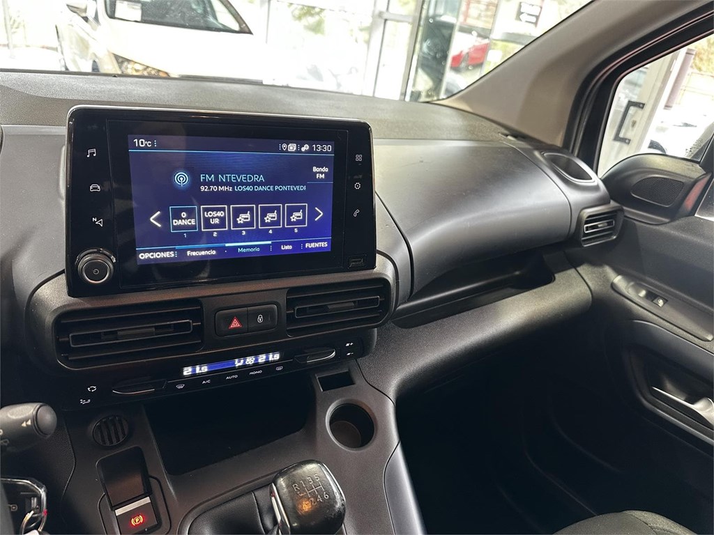 Foto 32 PEUGEOT RIFTER