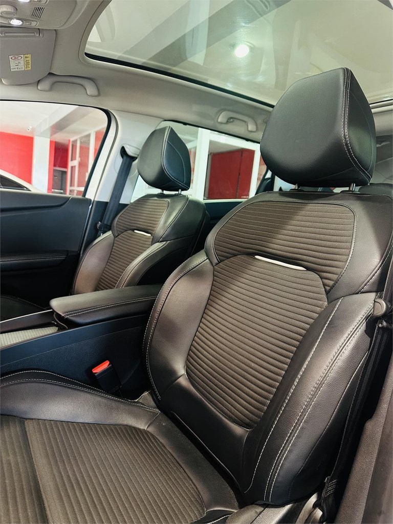 Foto 19 RENAULT GRAN SCENIC 7 PLAZAS