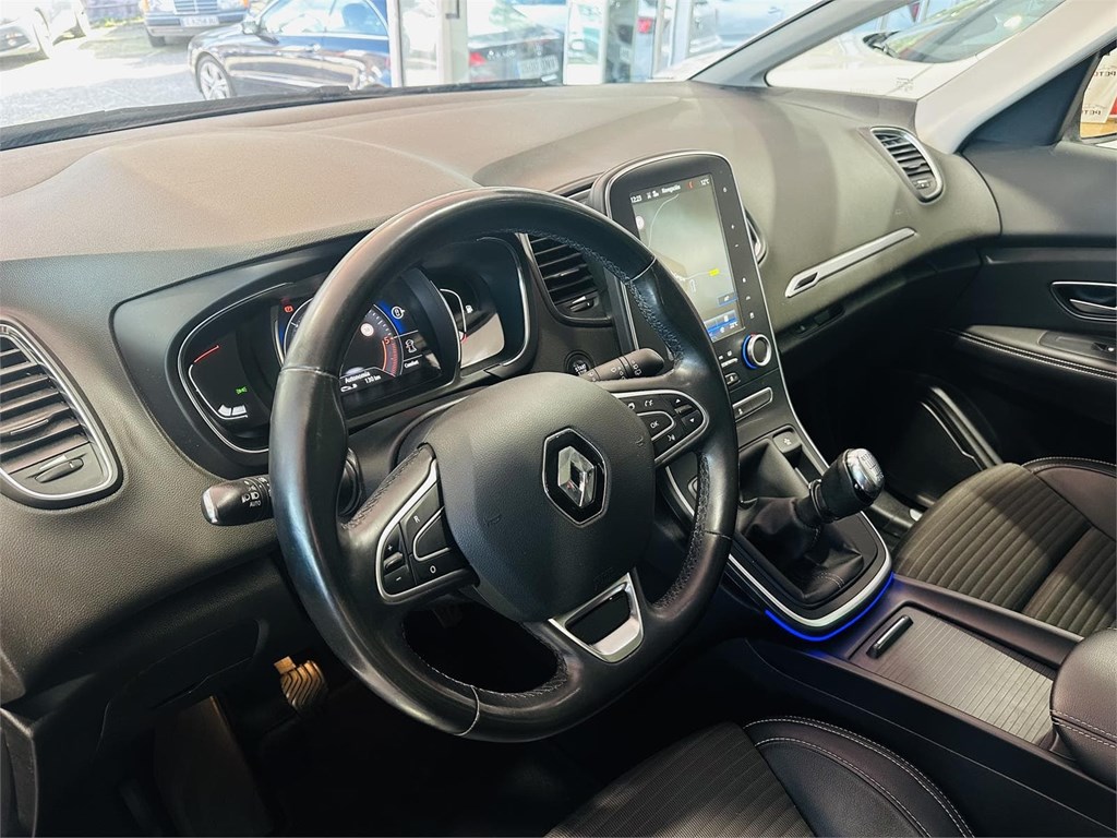 Foto 25 RENAULT GRAN SCENIC 7 PLAZAS