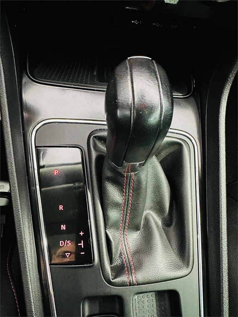 Foto 30 SEAT LEON FR 