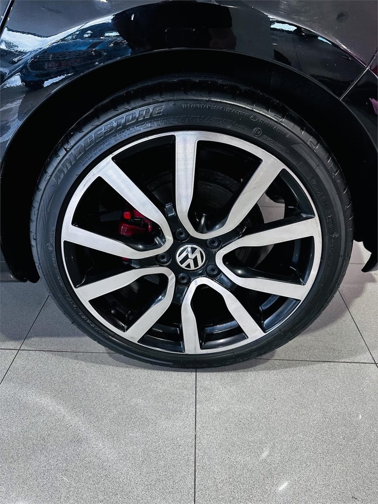 Foto 11 VOLKSWAGEN GOLF 6 GTI EDICION ADIDAS