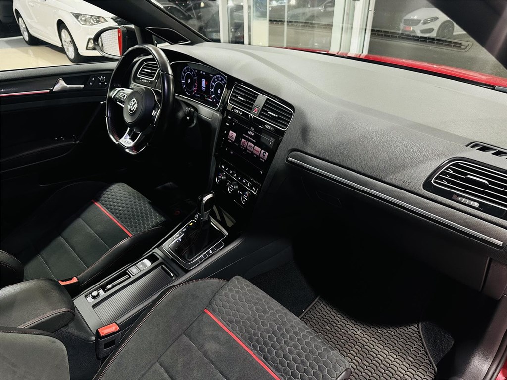 Foto 16 VOLKSWAGEN GOLF 7.5 GTI PERFORMANCE