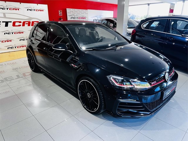 VOLKSWAGEN GOLF 7.5 GTI PERFORMANCE