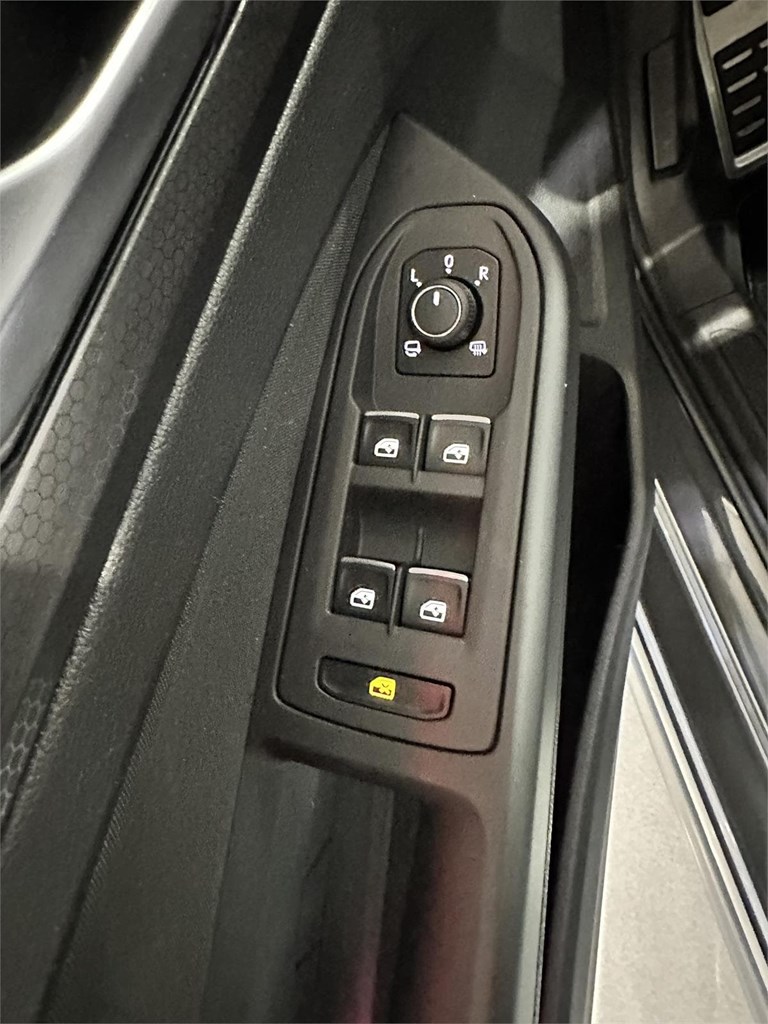 Foto 28 VOLKSWAGEN GOLF 8 GTD