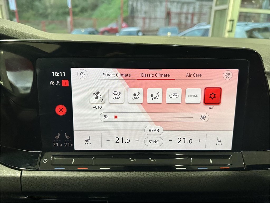 Foto 39 VOLKSWAGEN GOLF 8 GTD