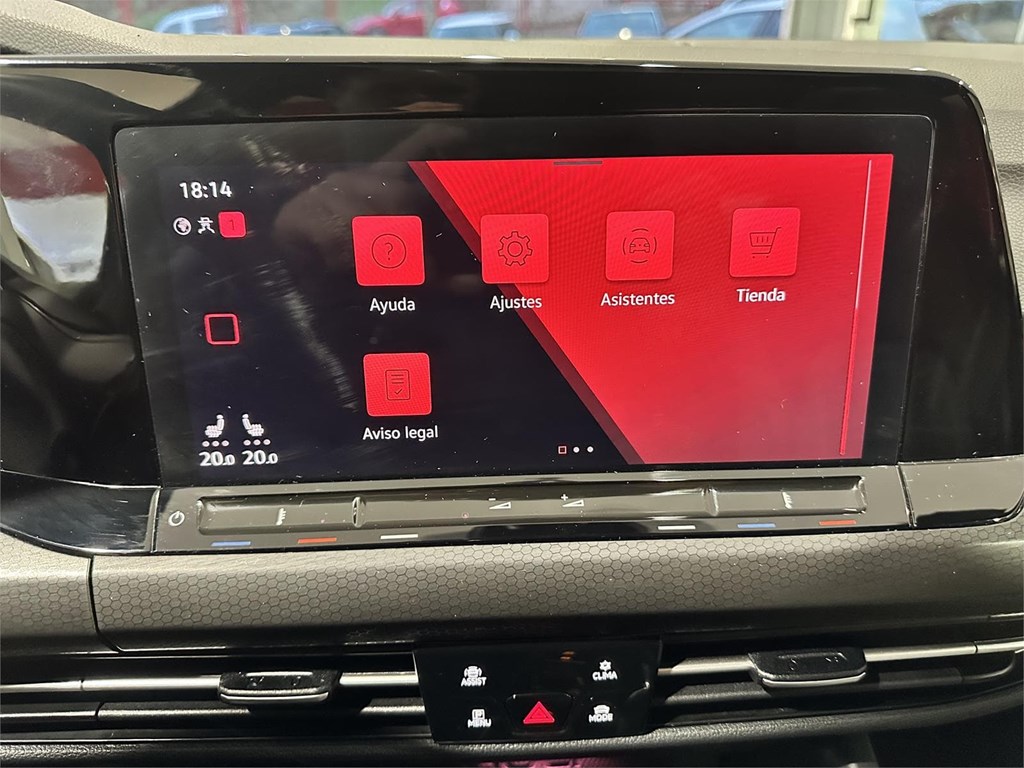 Foto 47 VOLKSWAGEN GOLF 8 GTD