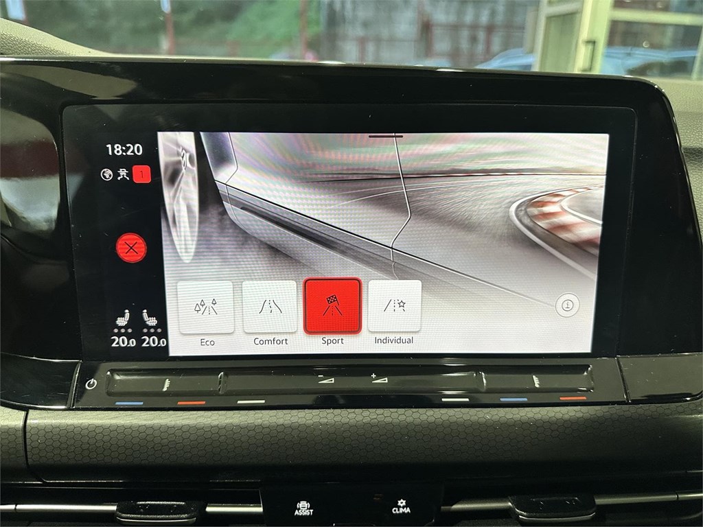 Foto 56 VOLKSWAGEN GOLF 8 GTD