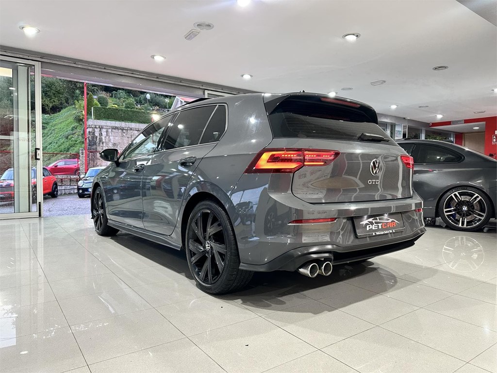 Foto 8 VOLKSWAGEN GOLF 8 GTD